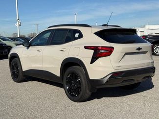 New 2026 Chevrolet Trax ACTIV w/ Sunroof Package video 3