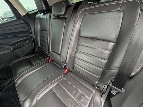 Used 2017 Ford Escape Titanium image 26