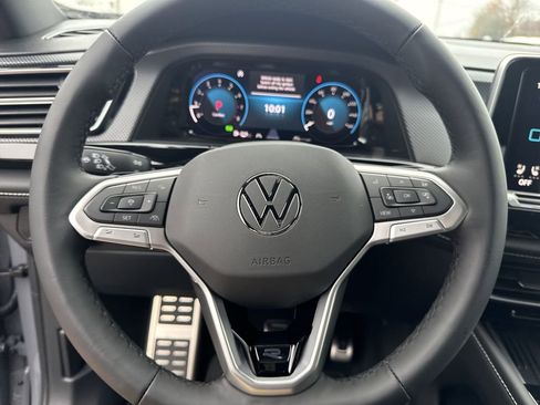 New 2026 Volkswagen Atlas Cross Sport SEL Premium R-Line AWD/4WD image 19