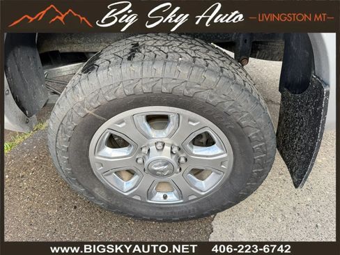 Used 2016 RAM 2500 Laramie w/ Convenience Group AWD/4WD image 10