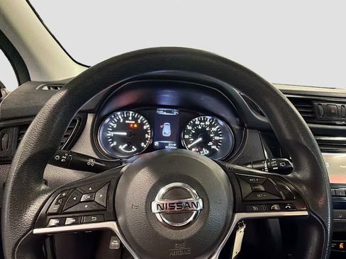 Used 2017 Nissan Rogue Sport S w/ S Appearance Package image 11