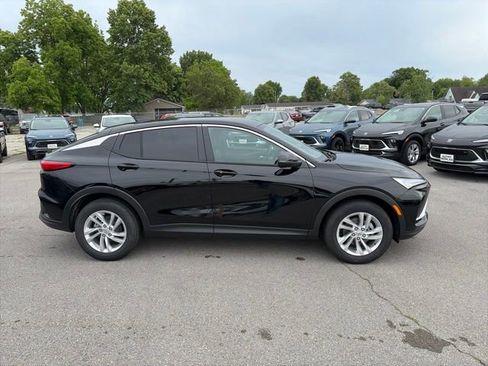 New 2026 Buick Envista Preferred w/ Convenience I Package FWD image 7