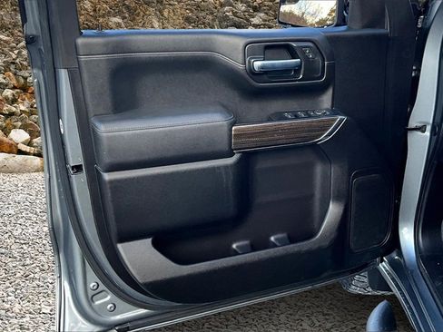 Used 2021 Chevrolet Silverado 1500 LT Trail Boss w/ Bed Protection Package image 20