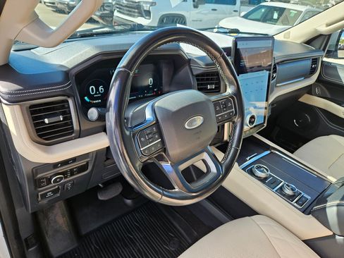 Used 2023 Ford Expedition Max Platinum AWD/4WD image 14