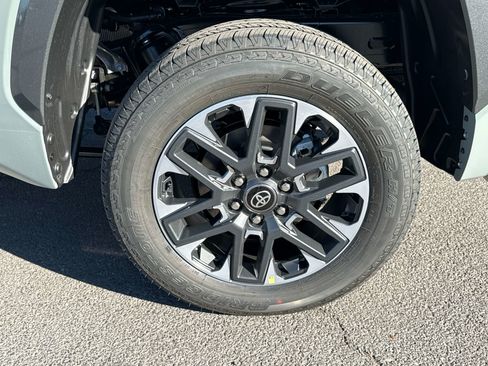 New 2026 Toyota Tundra Limited image 6