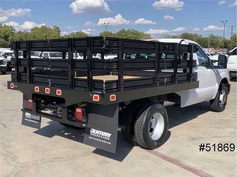 Used 2014 Ford F350 XL image 2