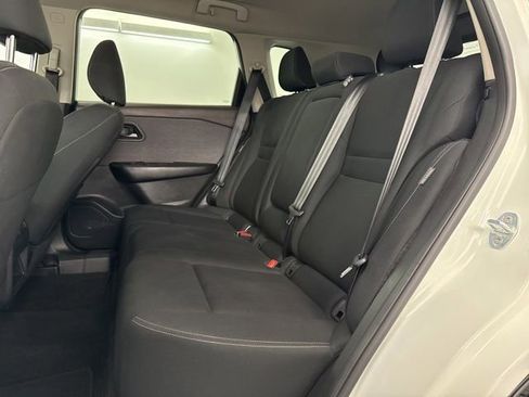 Used 2023 Nissan Rogue S FWD image 13
