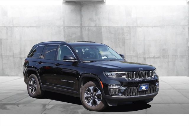Used 2024 Jeep Grand Cherokee Limited 4xe AWD/4WD image 6
