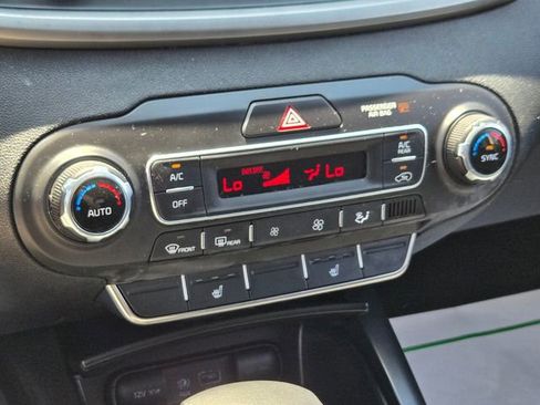 Used 2020 Kia Sorento S AWD/4WD image 25