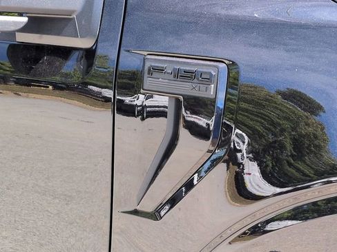 New 2025 Ford F150 XLT w/ Equipment Group 302A MID image 12