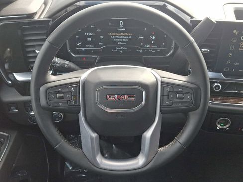 Certified 2023 GMC Sierra 1500 SLE image 20