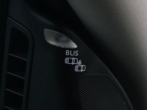 Used 2012 Volvo C30 T5 image 22