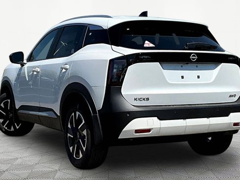 New 2026 Nissan Kicks SV AWD/4WD image 4