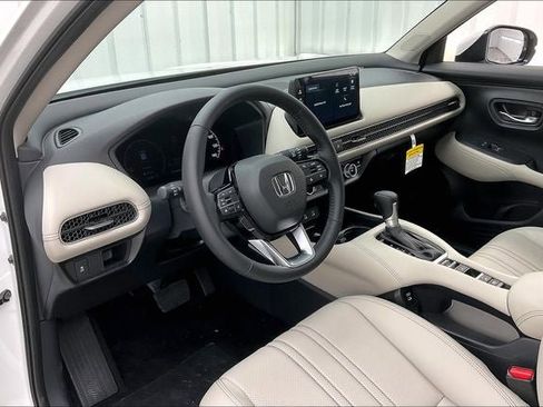 New 2026 Honda HR-V EX-L image 8