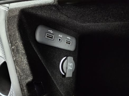 Used 2017 Dodge Challenger SRT Hellcat image 57