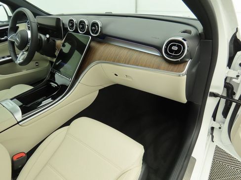 Certified 2025 Mercedes-Benz C 300 Sedan image 17