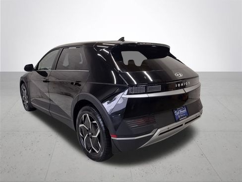 Certified 2023 Hyundai Ioniq 5 SEL w/ Cargo Package AWD/4WD image 13