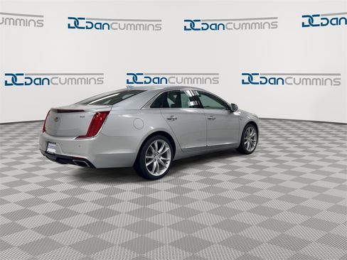 Used 2019 Cadillac XTS Premium Luxury image 8