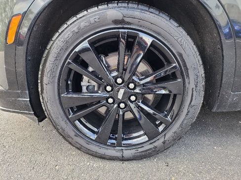 Used 2023 Cadillac XT6 Premium Luxury FWD image 25