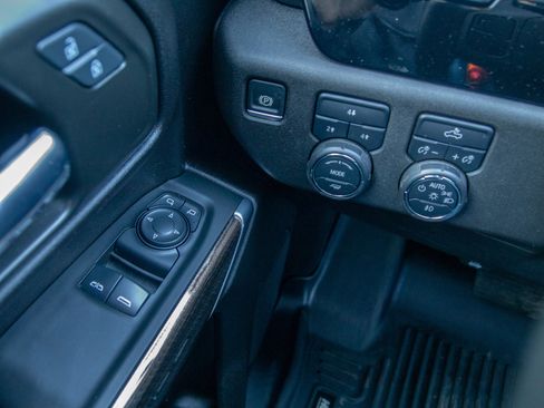 Used 2025 Chevrolet Silverado 2500 LT AWD/4WD image 23