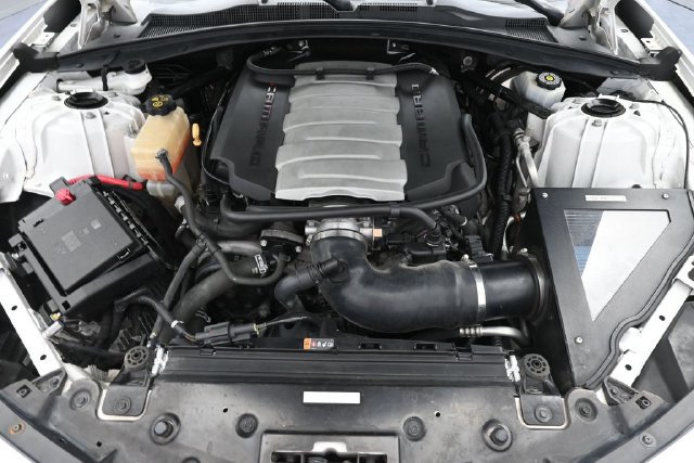 Used 2017 Chevrolet Camaro SS RWD image 34