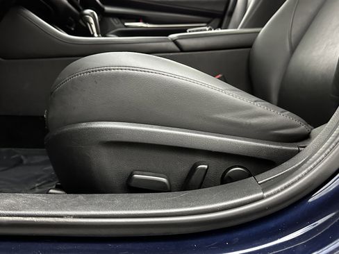 Used 2023 MAZDA MAZDA3 s image 14