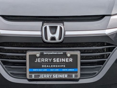 Used 2016 Honda HR-V EX-L image 9