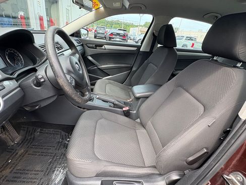 Used 2013 Volkswagen Passat 2.5 S FWD image 8