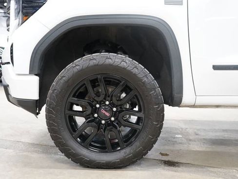 Used 2022 GMC Sierra 1500 Elevation w/ Elevation Premium Package AWD/4WD image 33