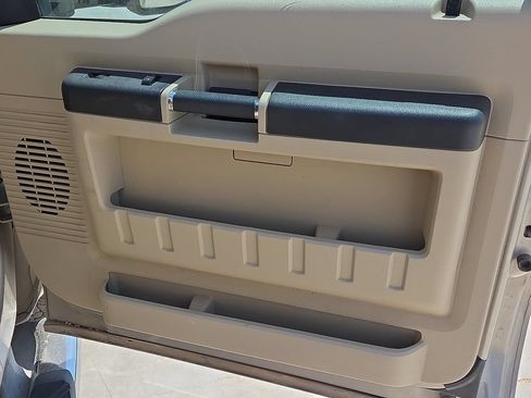 Used 2008 Ford F250 4x4 SuperCab Super Duty image 13