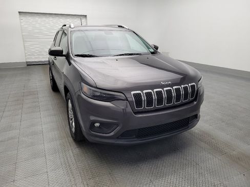 Used 2019 Jeep Cherokee Latitude Plus image 14