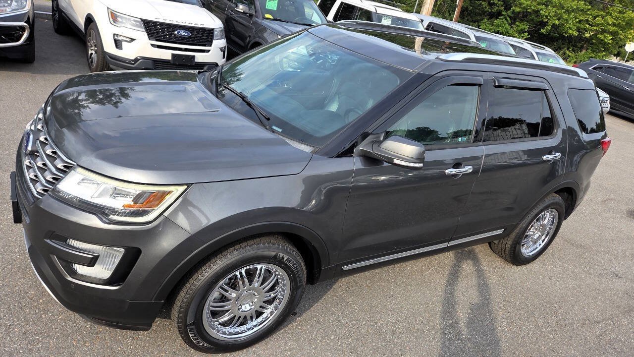 Used 2017 Ford Explorer Limited AWD/4WD image 5