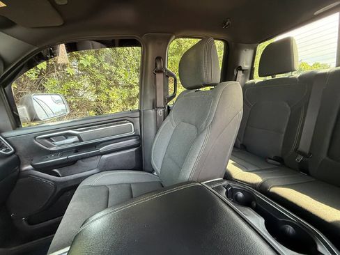 Used 2021 RAM 1500 Big Horn AWD/4WD image 30