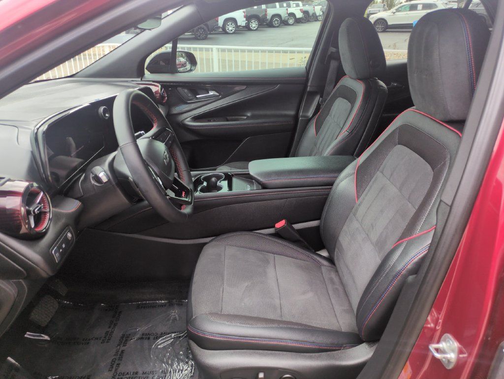 Used 2024 Chevrolet Blazer EV RS AWD/4WD image 9