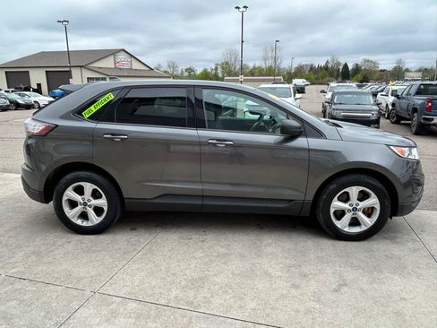 Used 2017 Ford Edge SE AWD/4WD image 4