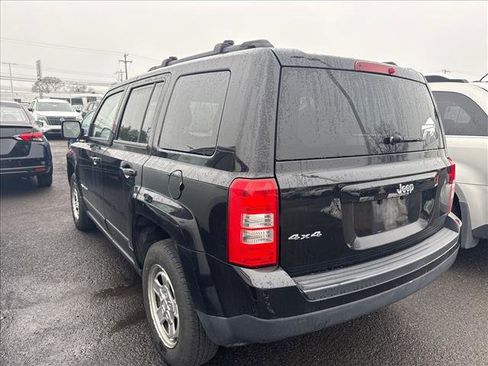 Used 2015 Jeep Patriot Sport w/ Power Value Group image 4