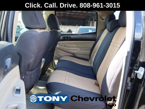 Used 2011 Toyota Tacoma PreRunner w/ SR5 Pkg #2 RWD image 16
