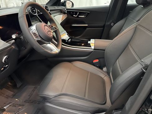 Used 2026 Mercedes-Benz GLC 300 GLC 300 image 14