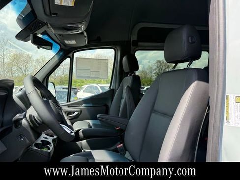 New 2026 Mercedes-Benz Sprinter 2500 image 11