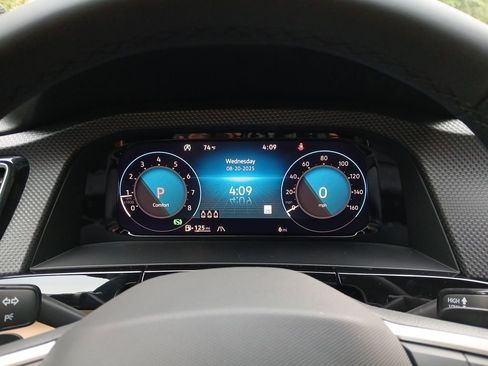 New 2026 Volkswagen Atlas Cross Sport SEL R-Line image 15