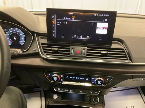 Used 2024 Audi Q5 2.0T Premium Plus image 23