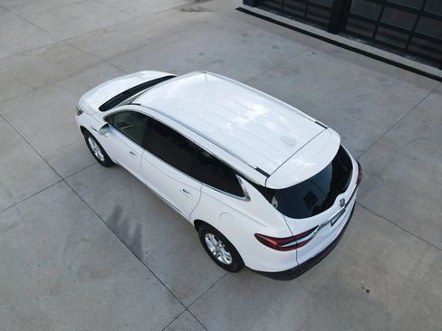 Used 2019 Buick Enclave Essence FWD image 56