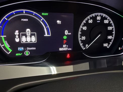 Used 2021 Honda Accord Touring image 25