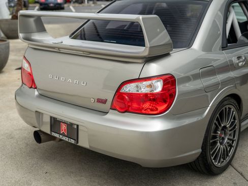 Used 2005 Subaru Impreza WRX STI image 8