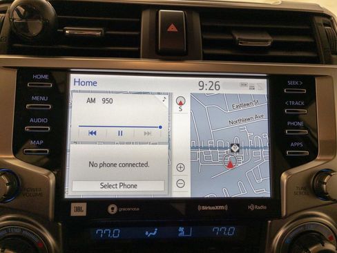 Used 2023 Toyota 4Runner Limited image 18