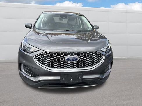 Used 2024 Ford Edge SEL image 13