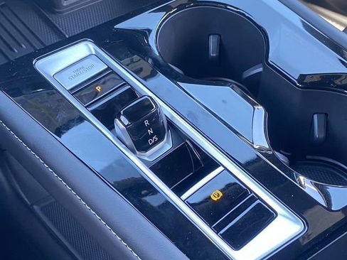 New 2025 Volkswagen Atlas Cross Sport SEL image 18