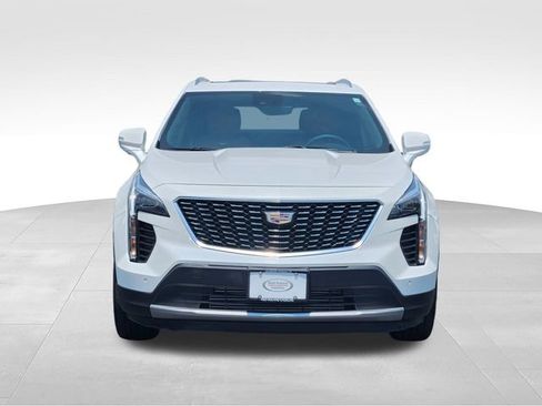 Used 2022 Cadillac XT4 Premium Luxury w/ Enhanced Visibility Package AWD/4WD image 8