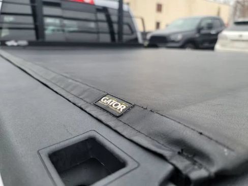 Used 2019 RAM 1500 Classic SLT AWD/4WD image 26