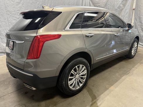 Used 2018 Cadillac XT5 Luxury w/ Driver Awareness Package AWD/4WD image 6